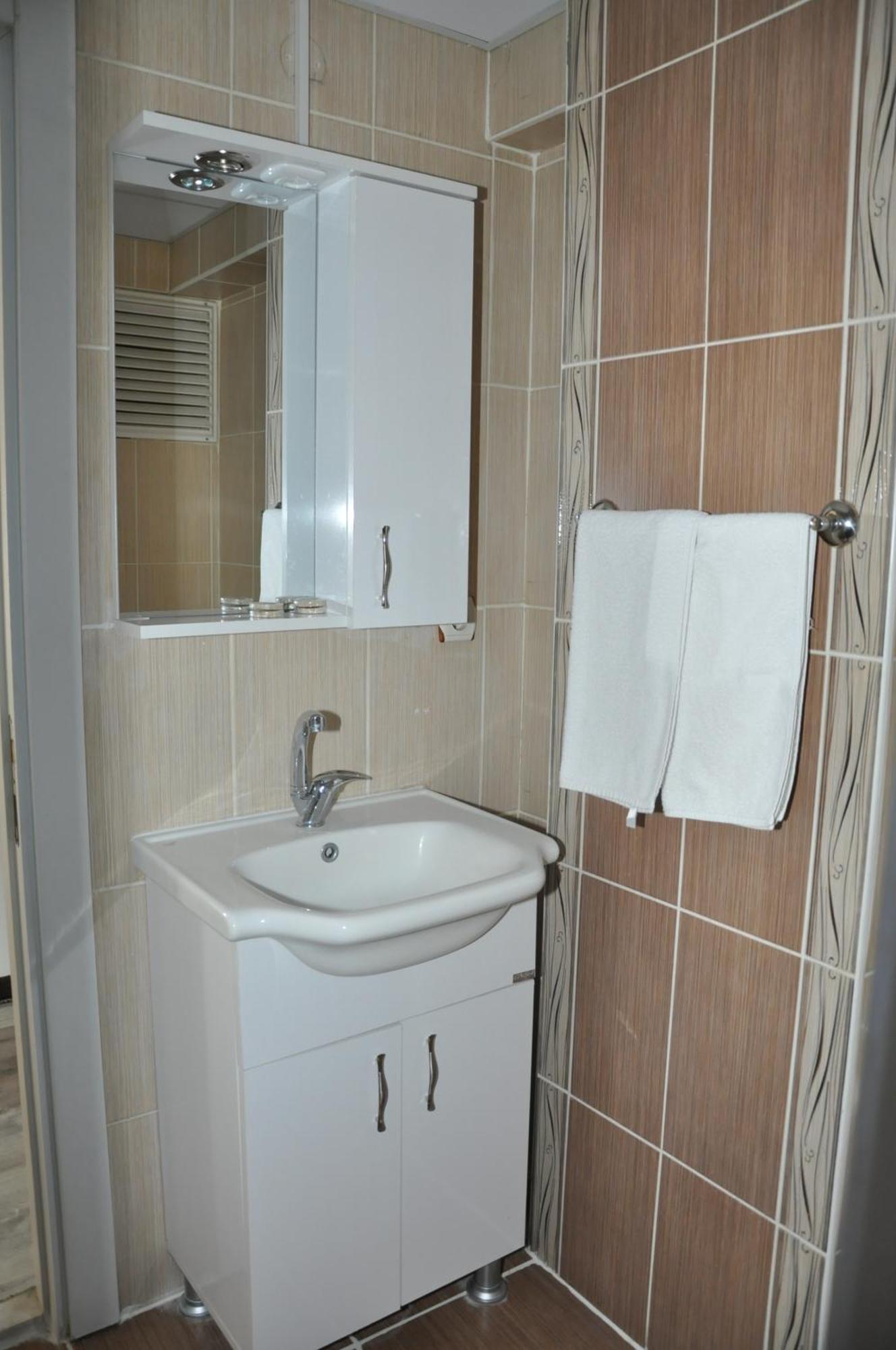 Konak Eurobest Otel อิซมีร์ ภายนอก รูปภาพ