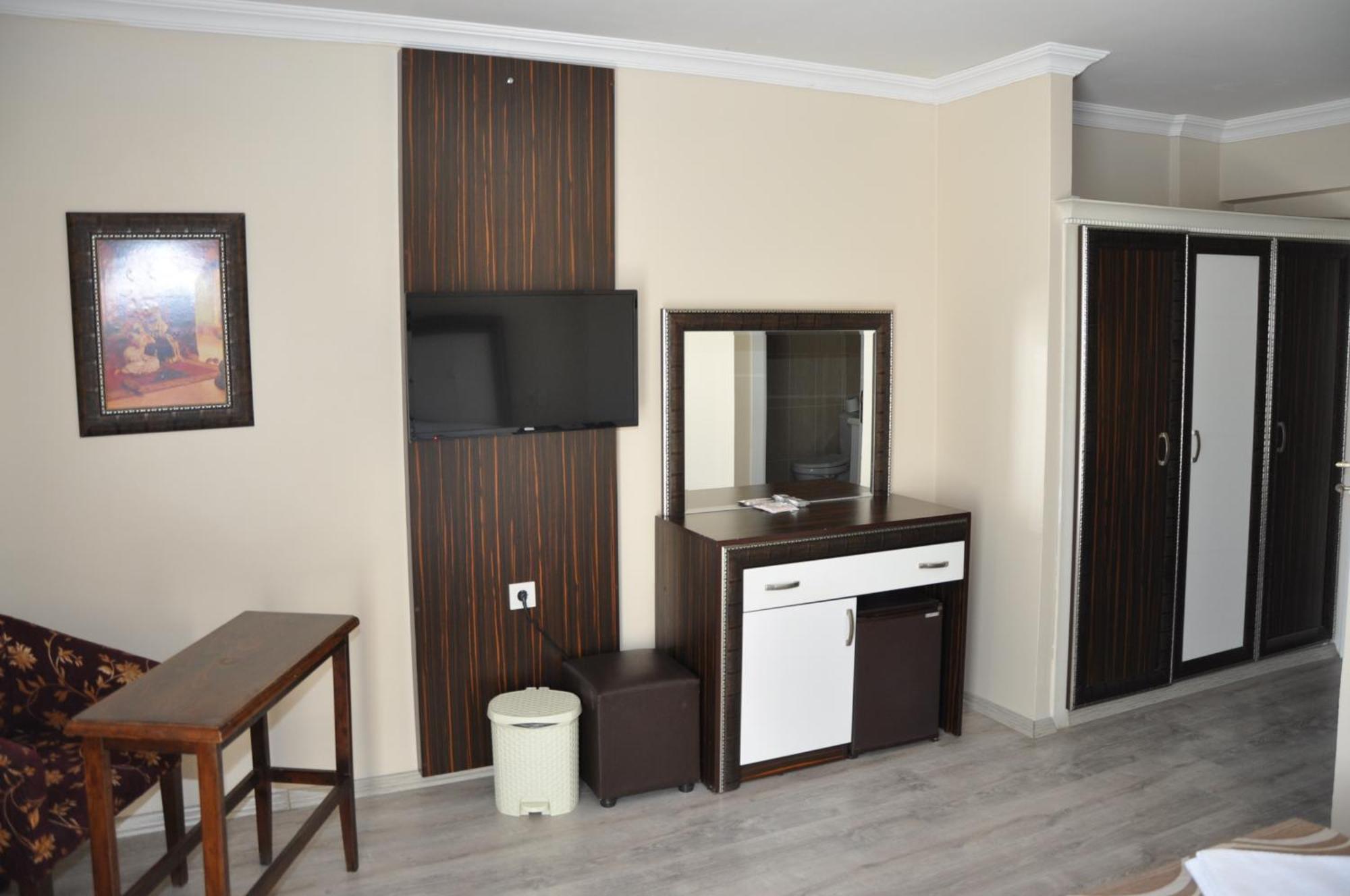 Konak Eurobest Otel อิซมีร์ ภายนอก รูปภาพ