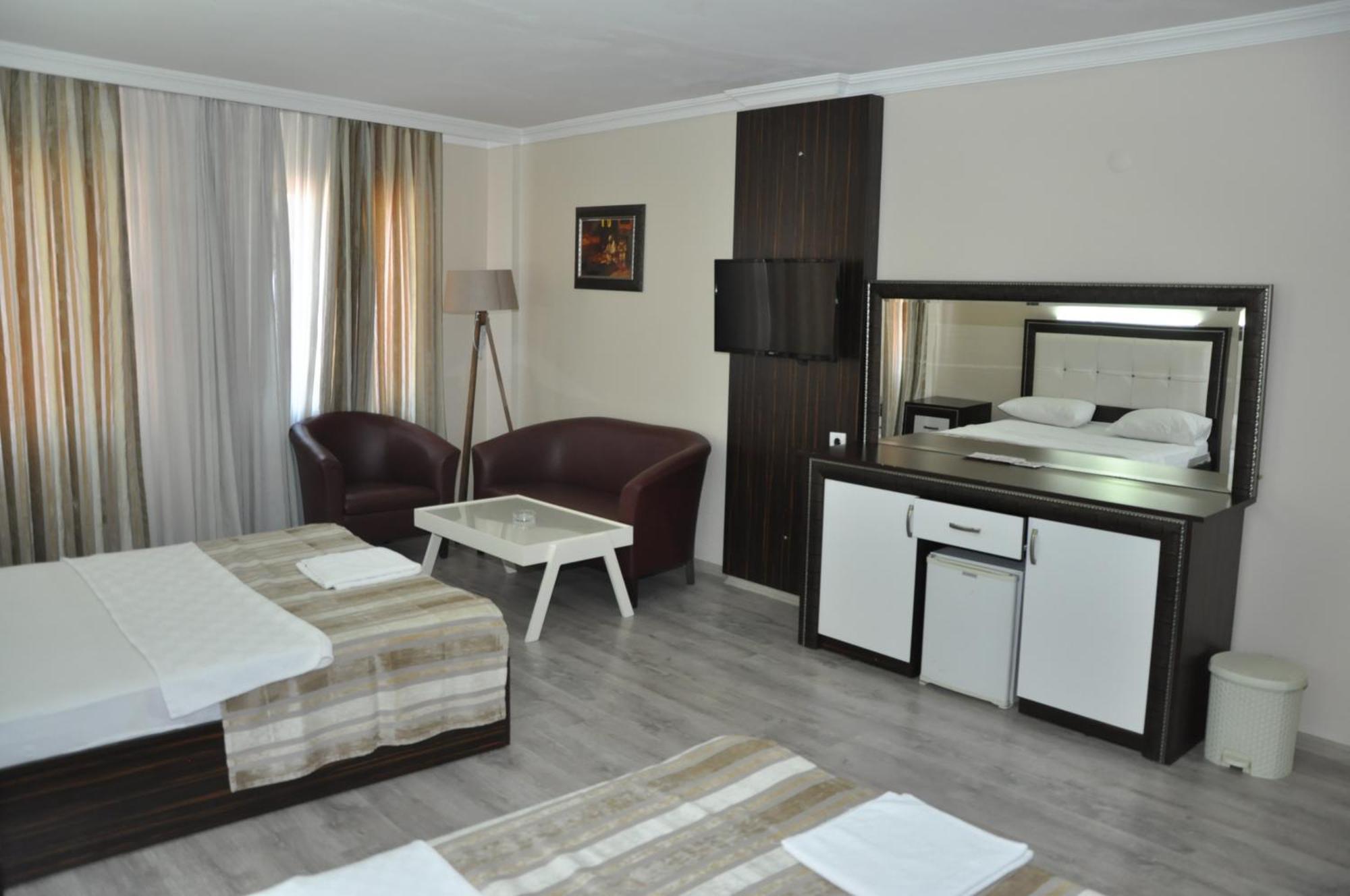 Konak Eurobest Otel อิซมีร์ ภายนอก รูปภาพ
